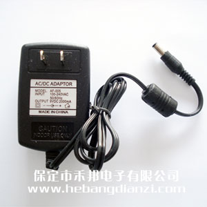 電源適配器9V-2A