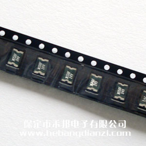 貼片自恢復(fù)保險(xiǎn)絲1.5A