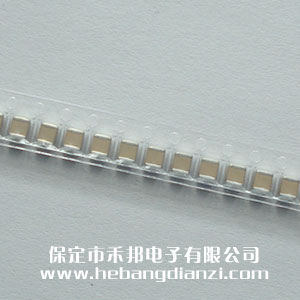 �NƬ���1uF ���b1210 100V